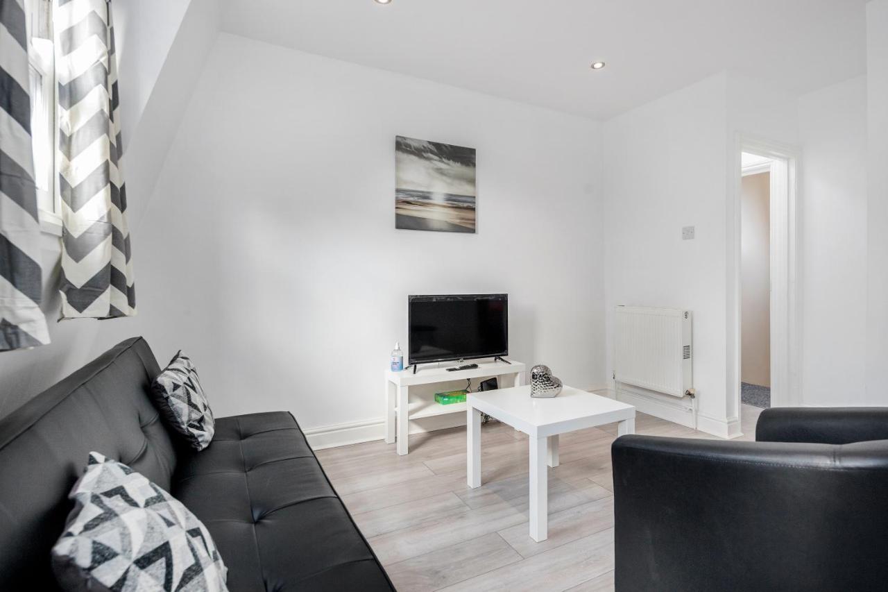 Cosy And Functional 1 Bedroom Flat In * London