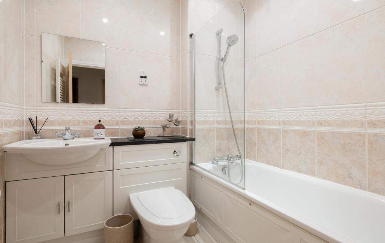 Apartment Modern And Spacious 3 Bed Next To The Shard