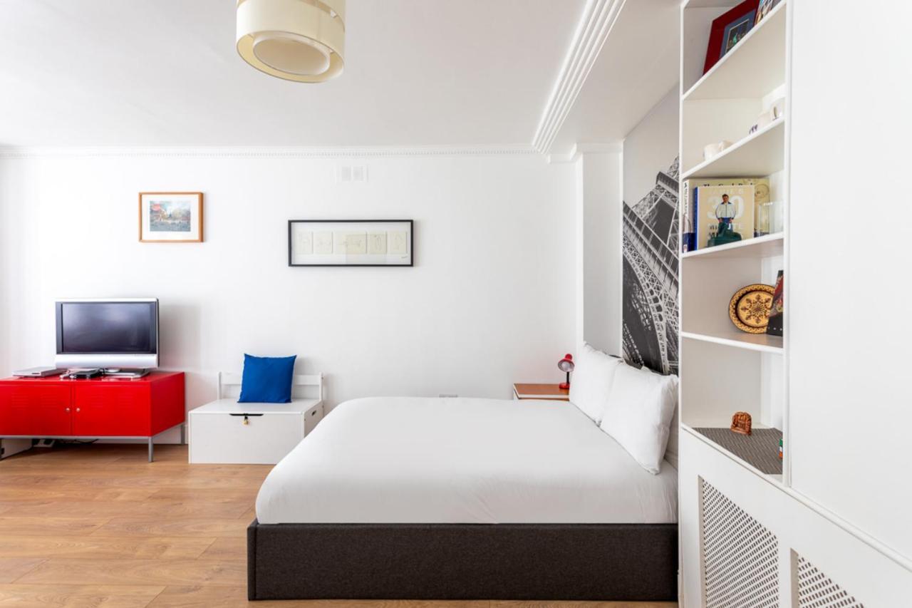 Kensington Designer Apartment