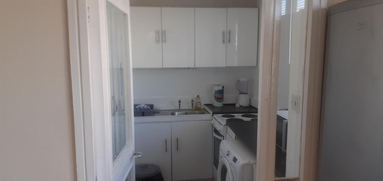 Beautiful Cosy 1bedroom In Apartment *