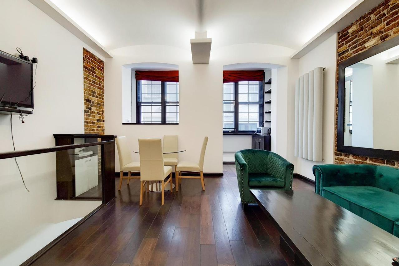 The Lyall Exclusive London