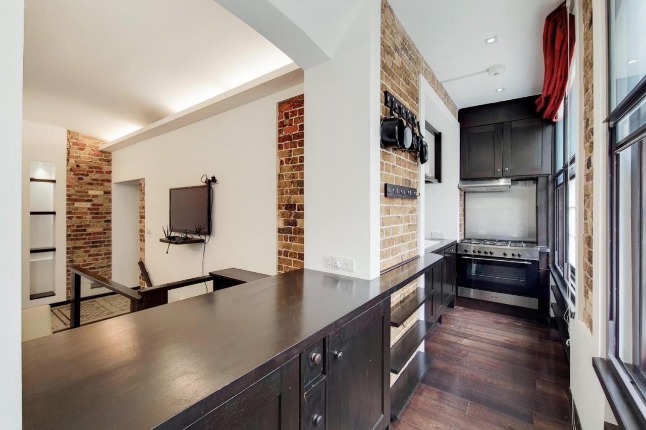 The Lyall Exclusive Apartment