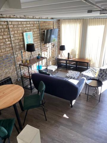 The Old Gin Distillery Est 1850 Apartment *