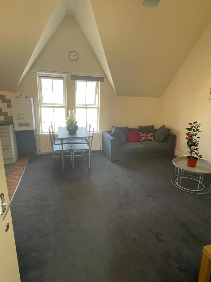 Vibrant & Cosy Near Wembley Apartamento *