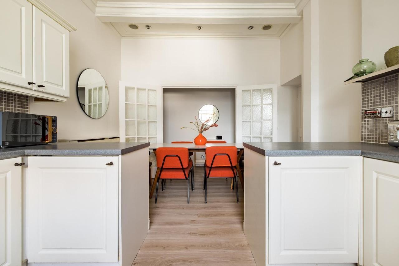 The Sussex Garden Retreat - Elegant 2bdr Flat Apartment London