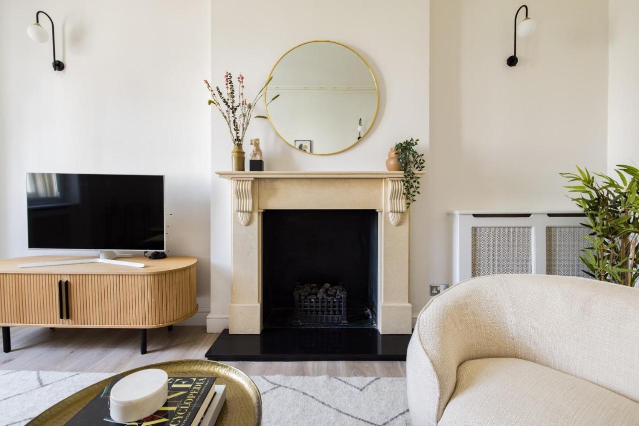 Apartment The Sussex Garden Retreat - Elegant 2bdr Flat *
