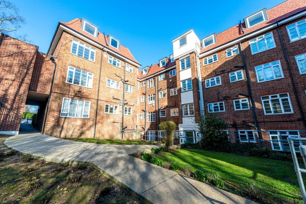 Pass The Keys North Perfect - Modern 2bedroom Flat Apartment London