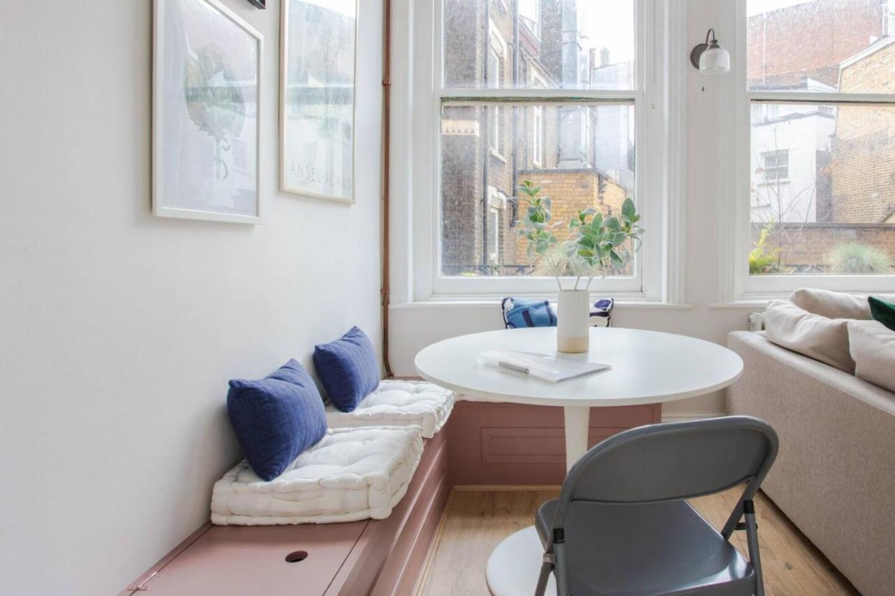 Stylish In - Farringdon * London