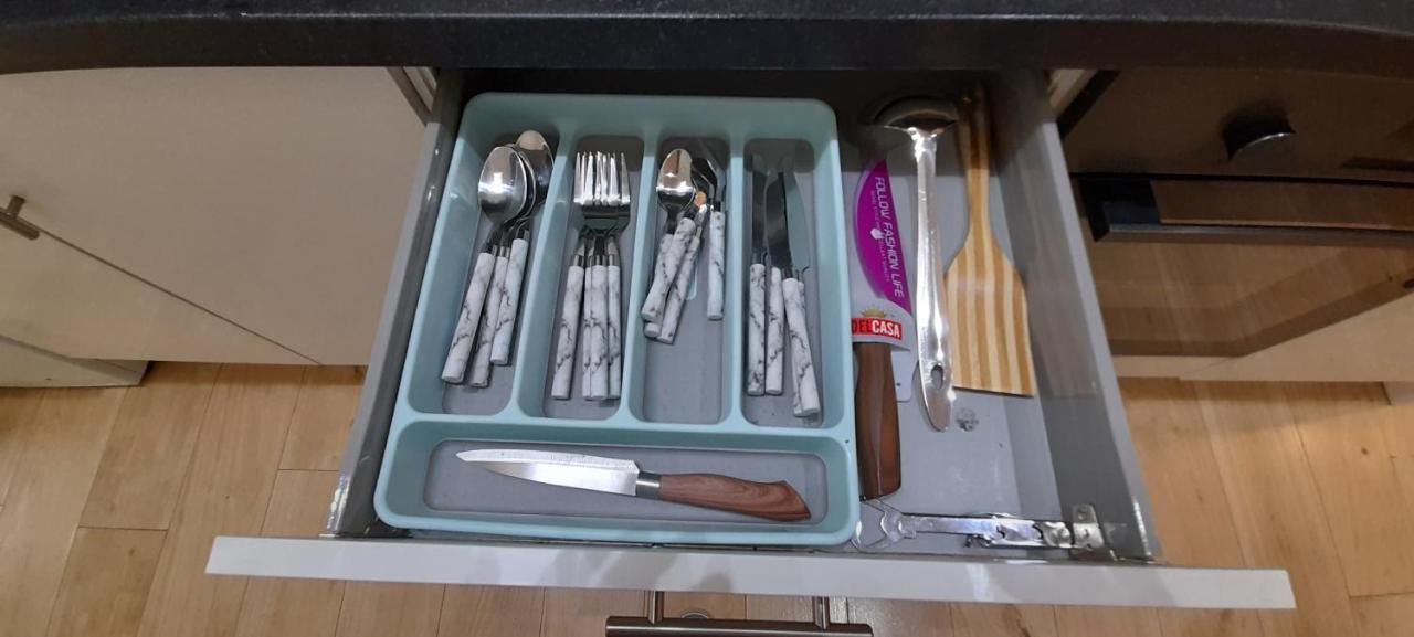 Comfy Fenia Homestay London
