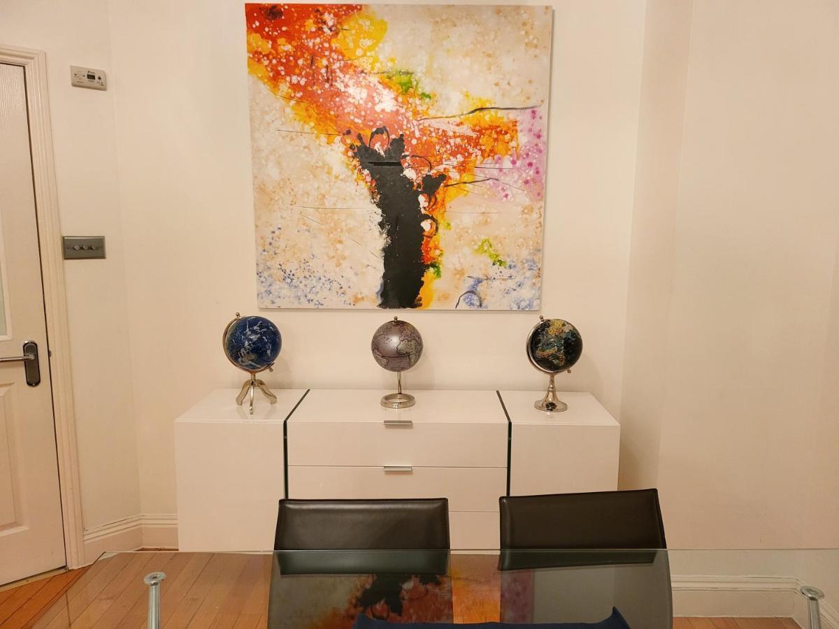 Garland Stylish 2 Bedroom A Minute Walk From Station Apartment *