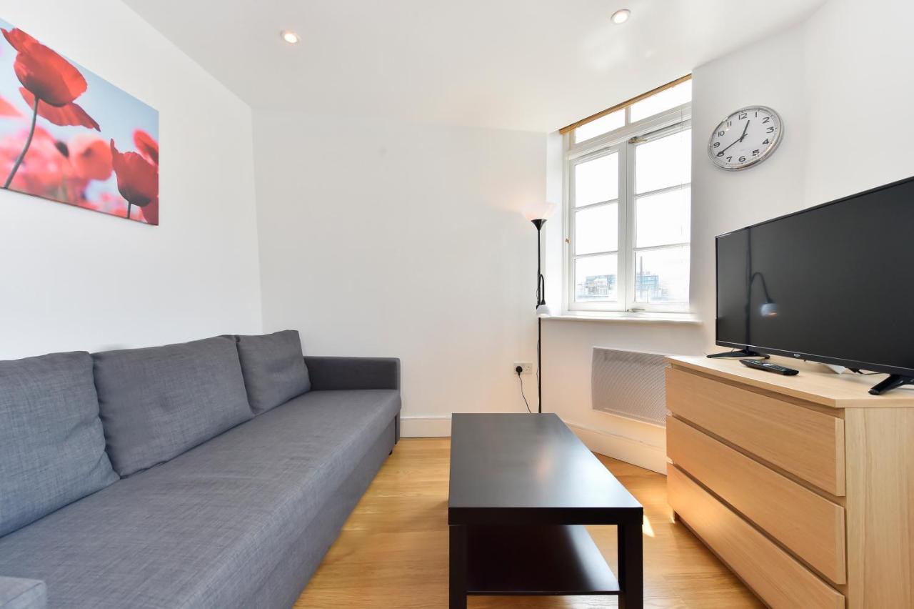 Saint Paul's Apartment London