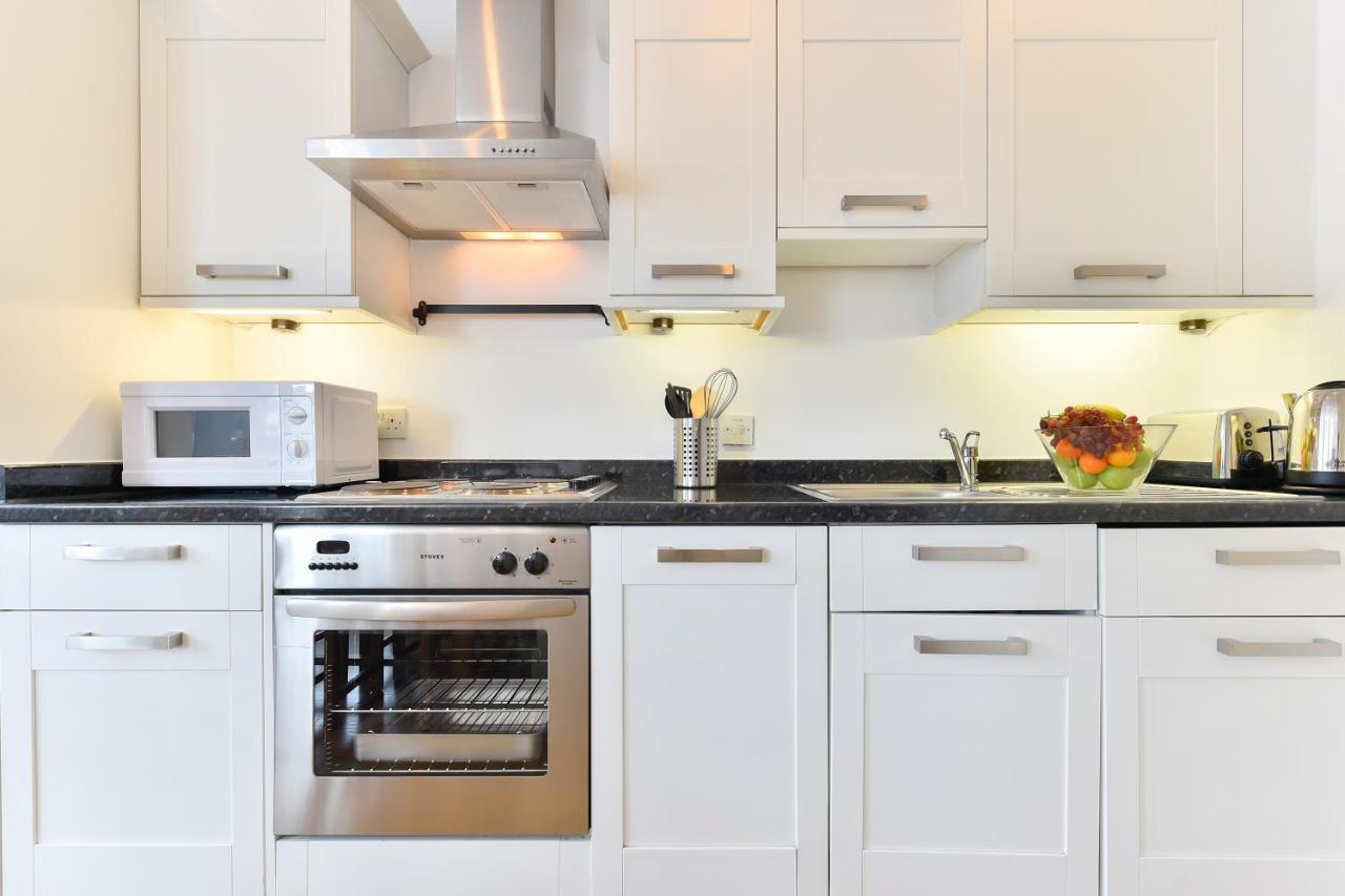 Saint Paul's Apartment London