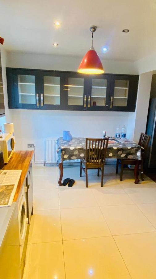 Double Room London Wembley For Rent London