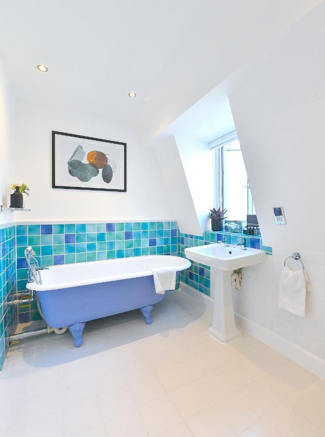 Waterloo Hub Residences Holiday home London