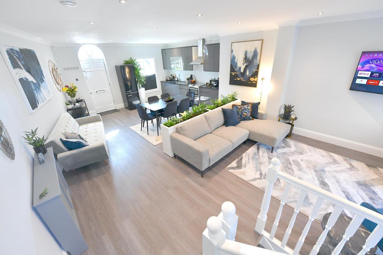 Waterloo Hub Residences *