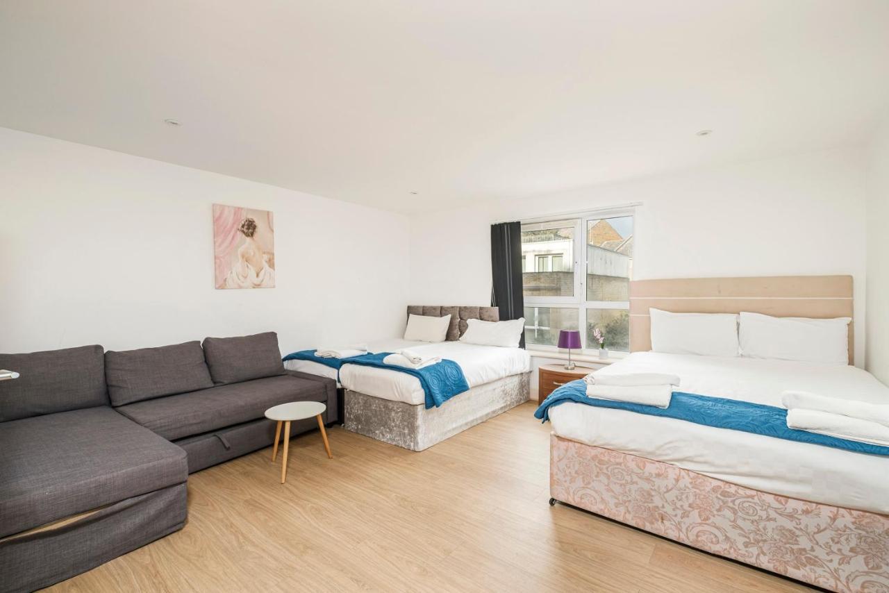 Canary Wharf/docklands/excel Spacious Apt E14 London