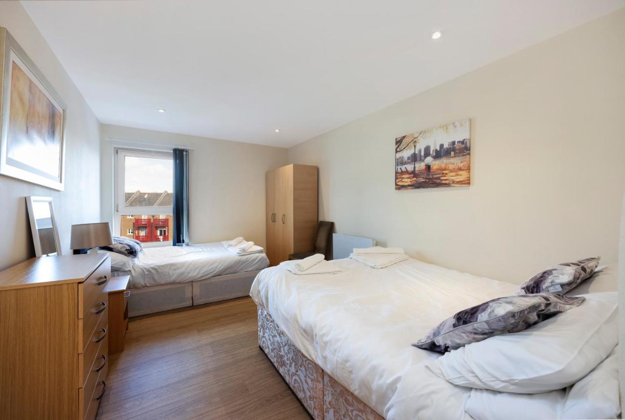 Apartment Canary Wharf/docklands/excel Spacious Apt E14 London
