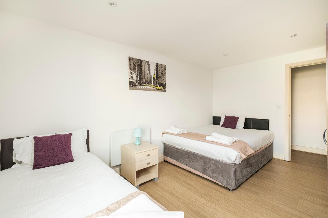 Apartment Canary Wharf/docklands/excel Spacious Apt E14 London