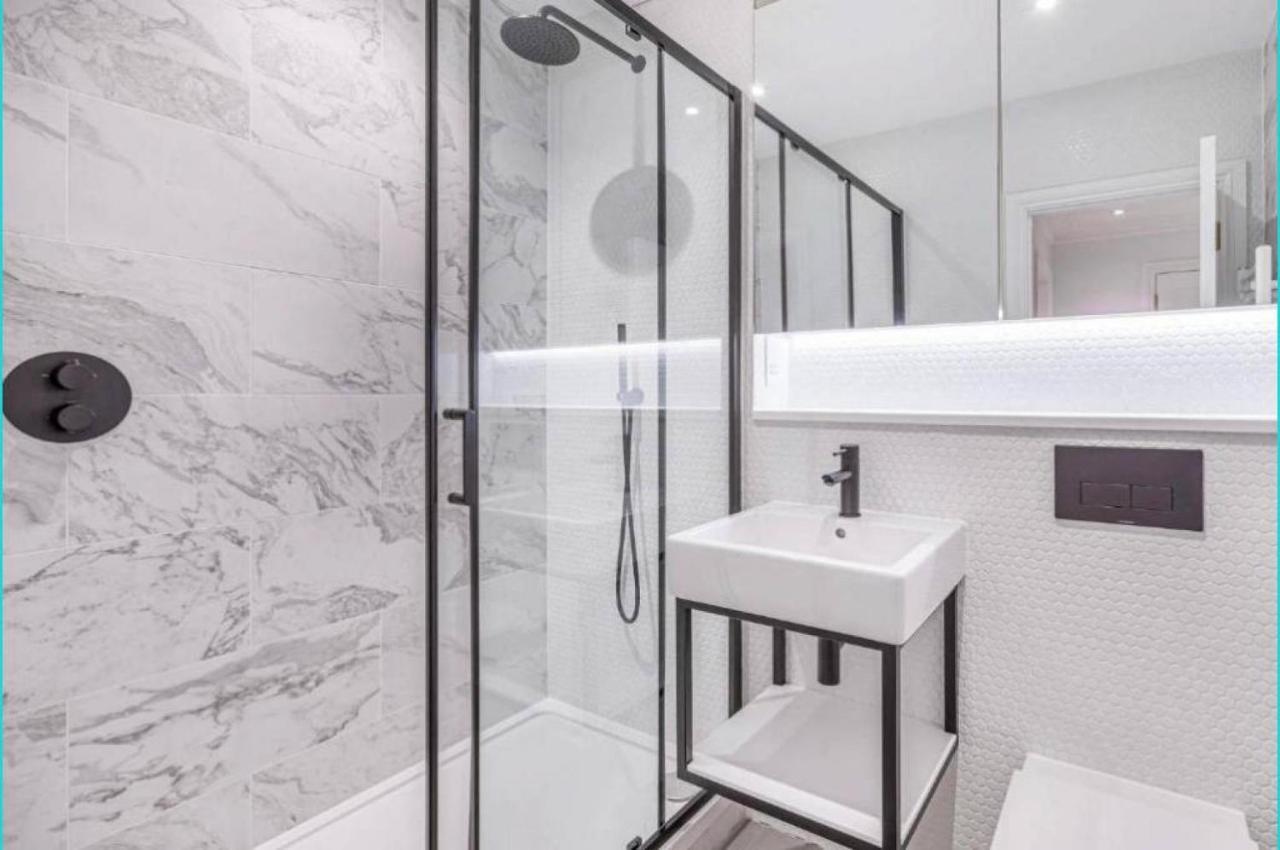 Royal Kensington - Premium 2 Bed London