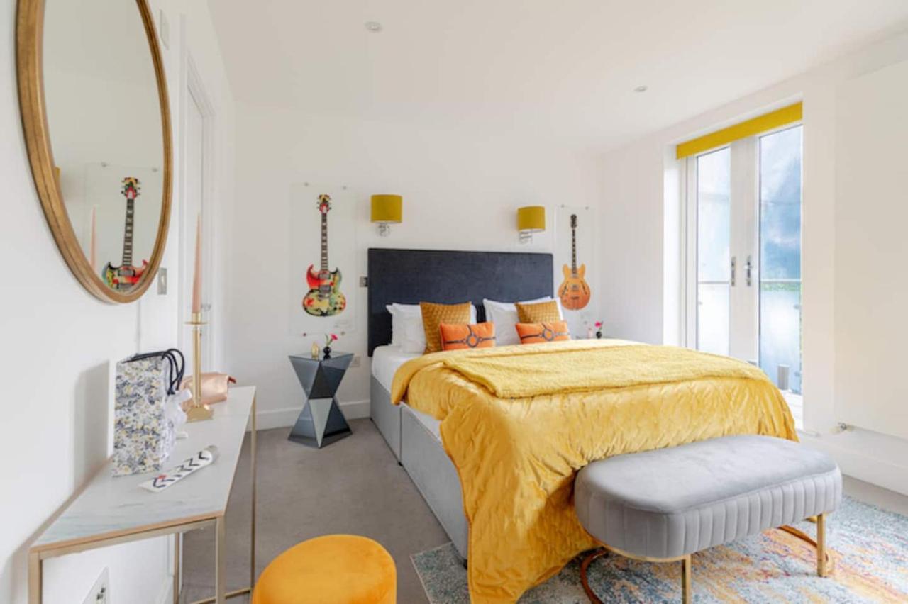 Off The Shard Xxl Design Family House With Garden
