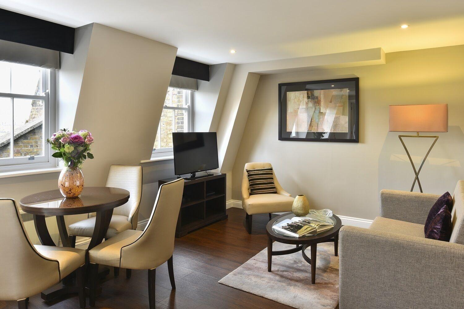 Fraser Queens Gate Aparthotel 4*