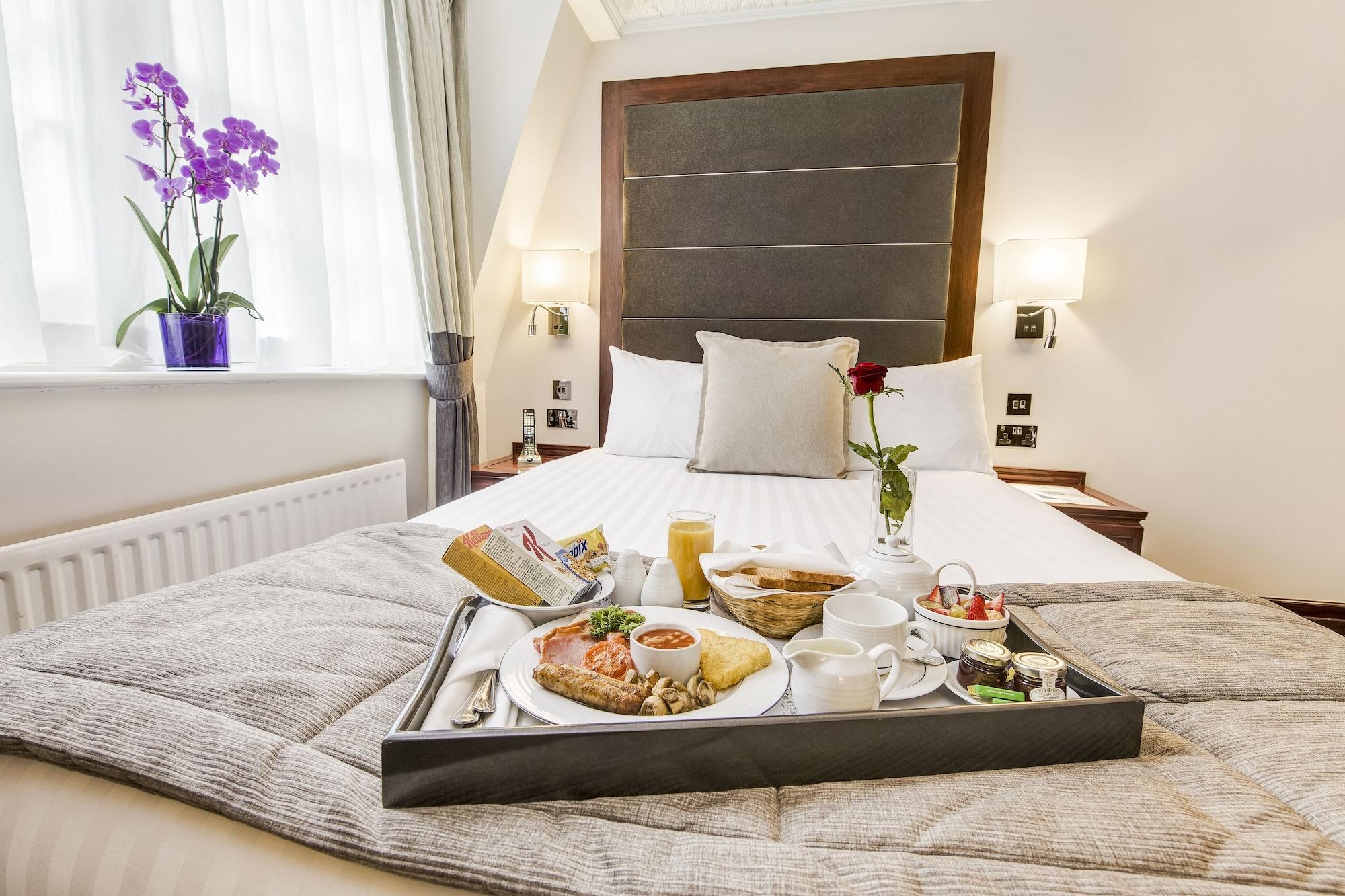 Hotel Fitzrovia 4*