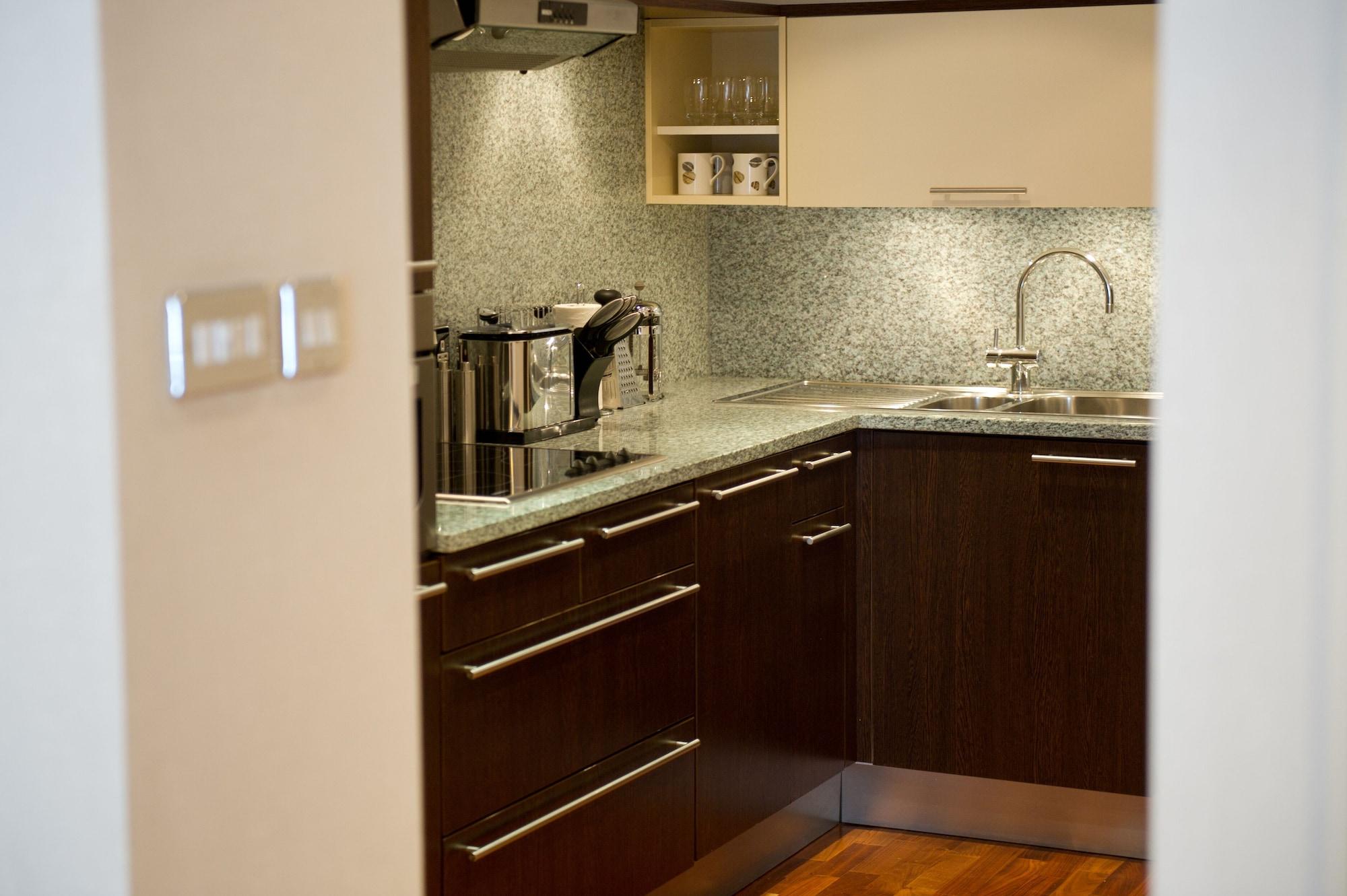 Cheval Phoenix House At Sloane Square Aparthotel 5*