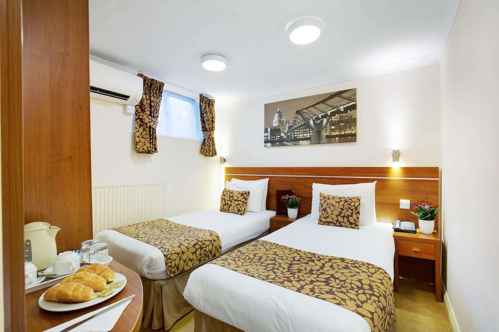 Queens Park Hotel 3*