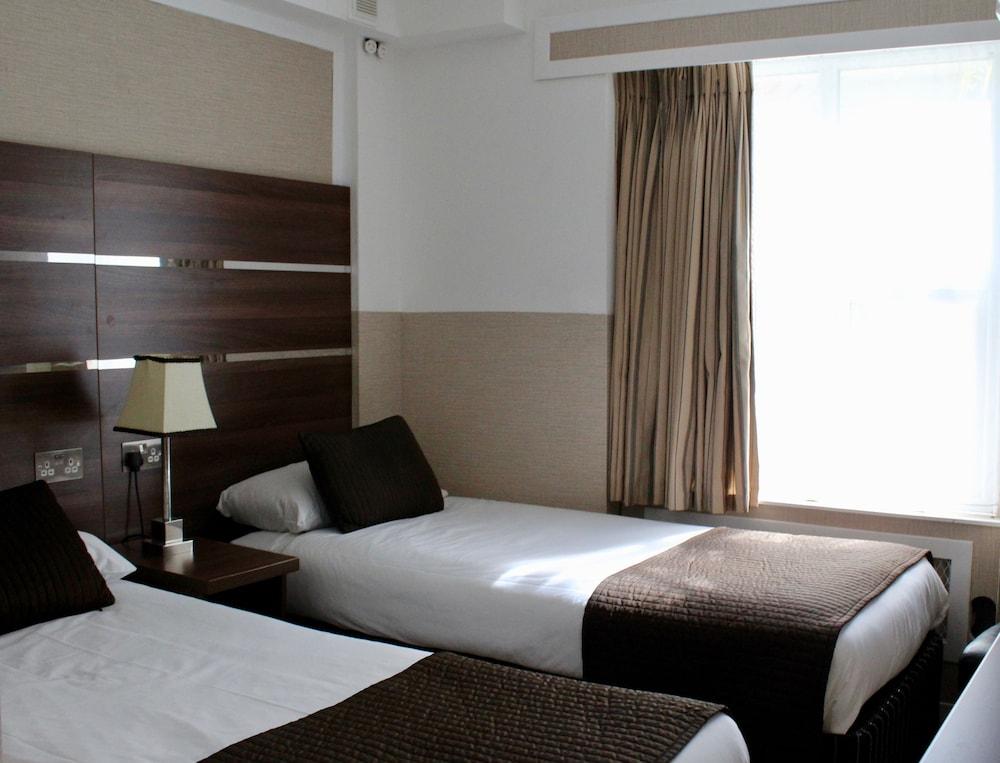 Hotel Huttons Hotel, Victoria London