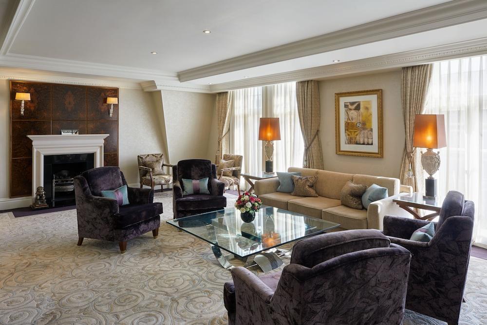 The Landmark Hotel