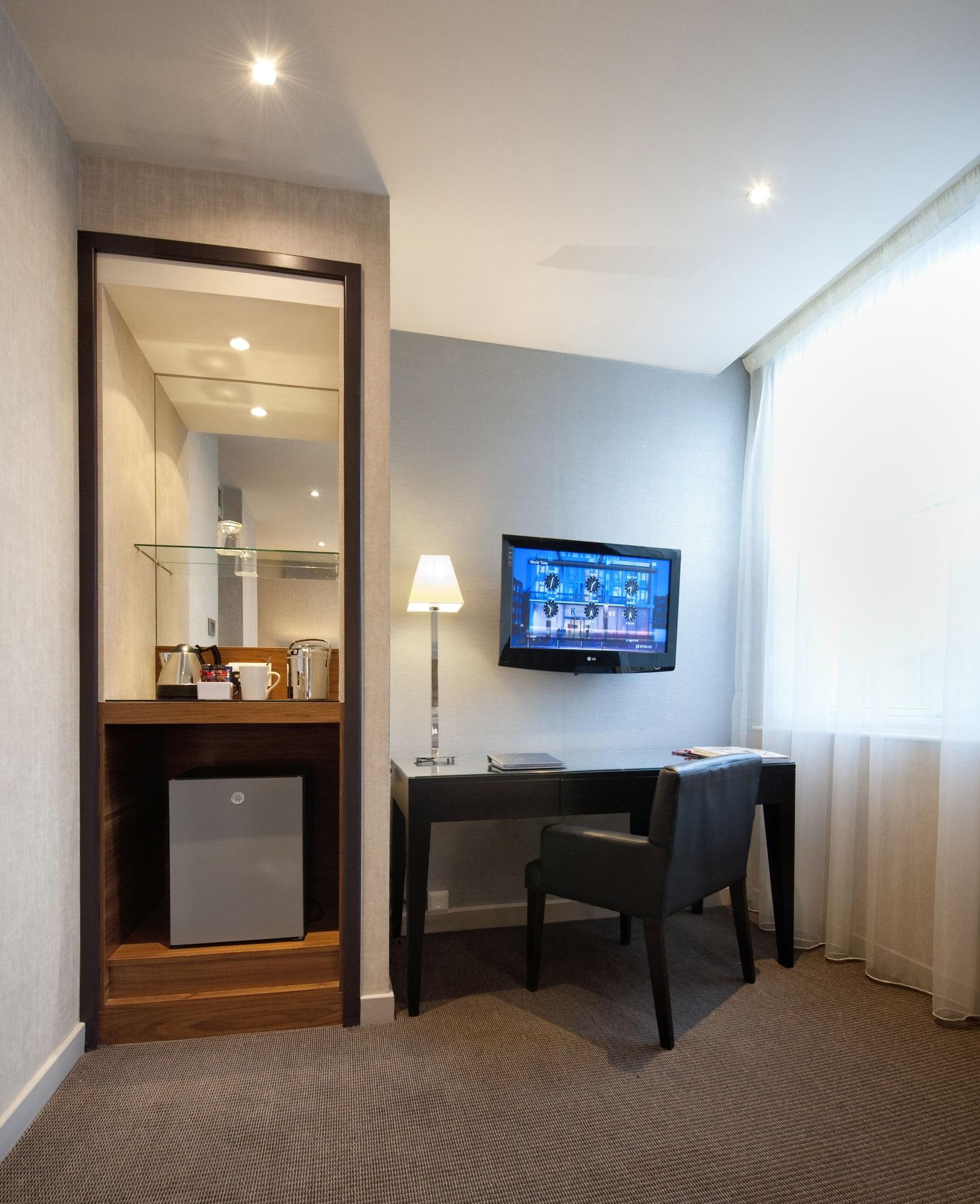 K West & 4* London