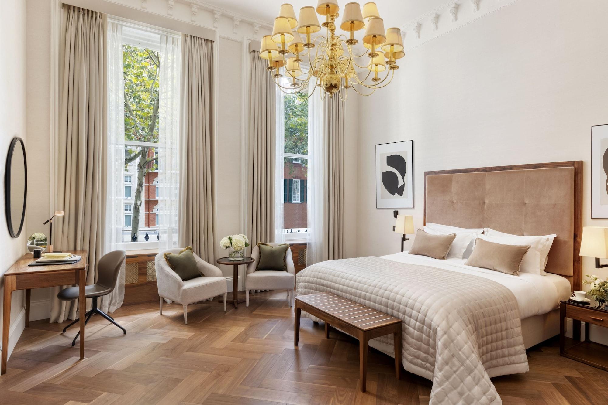 The Queens Gate 4* London
