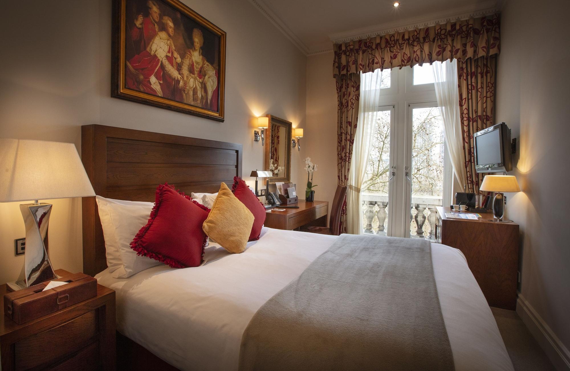 The Royal Horseguards Hotel,