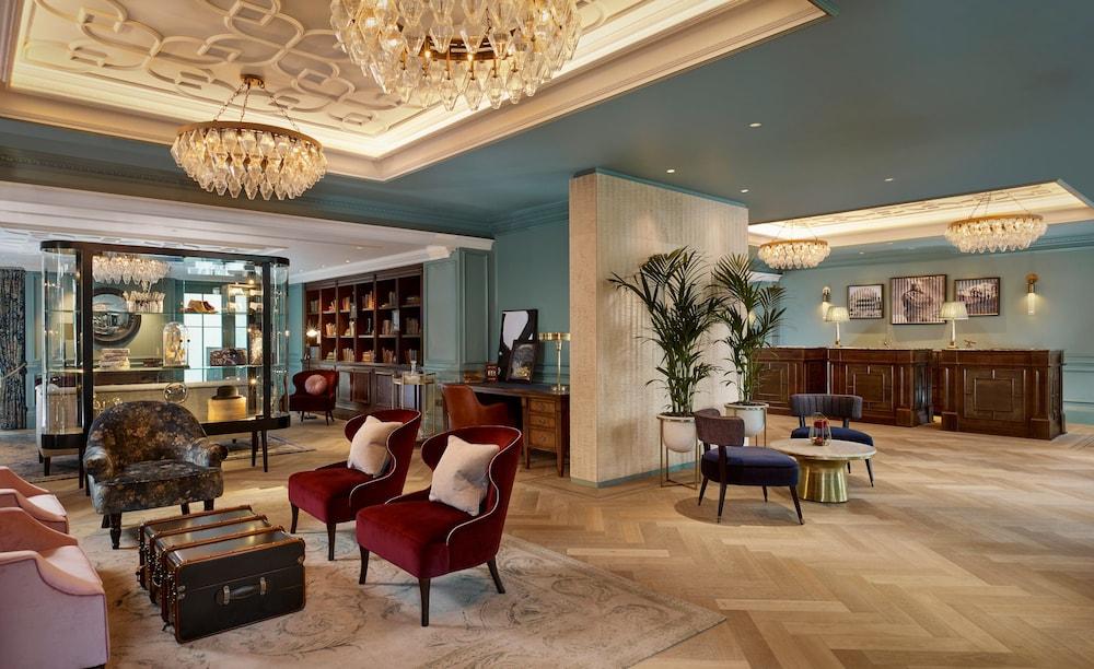 100 Queens Gate Hotel, Curio Collection By Hilton 5*