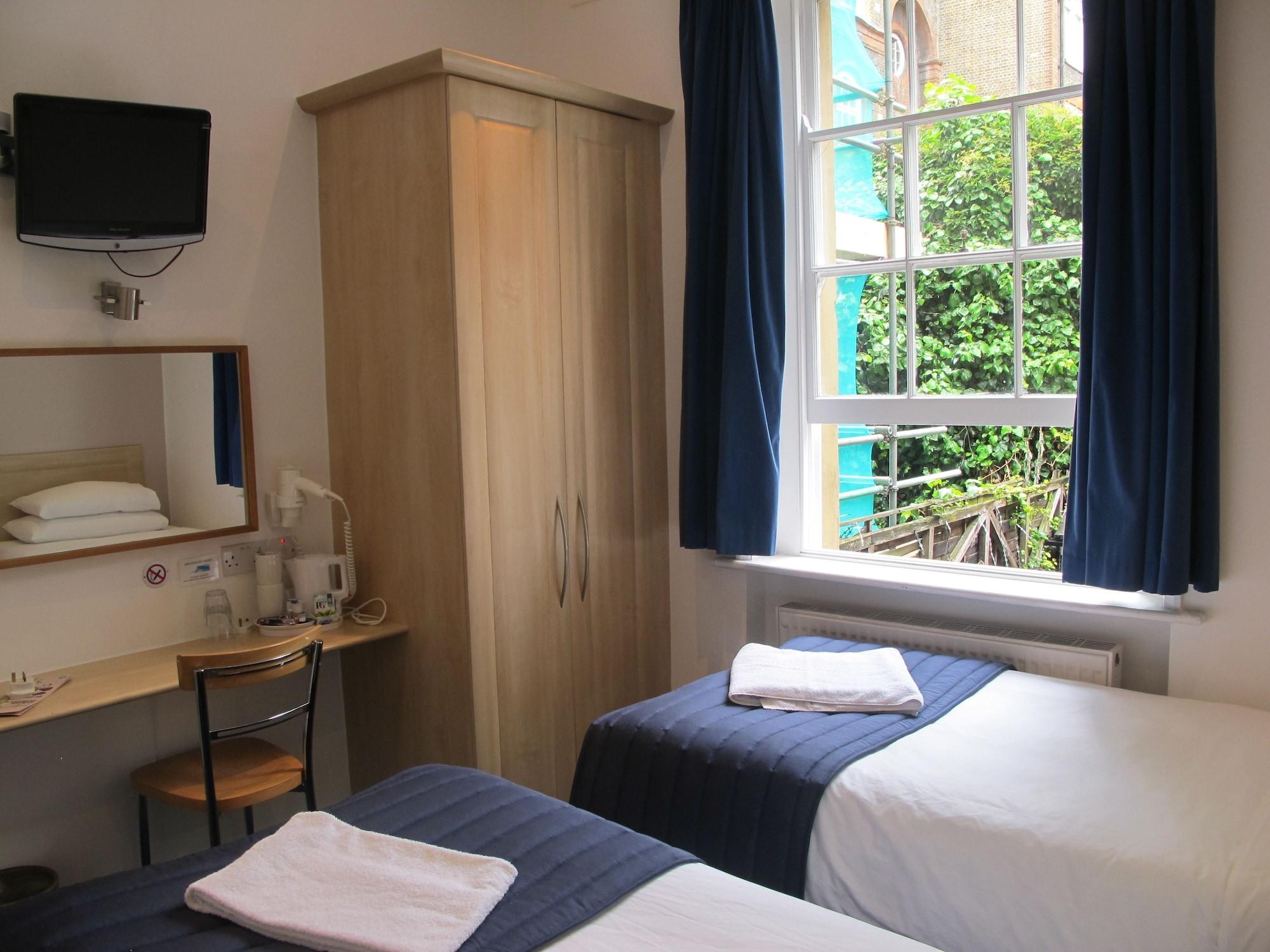Alhambra Hotel London