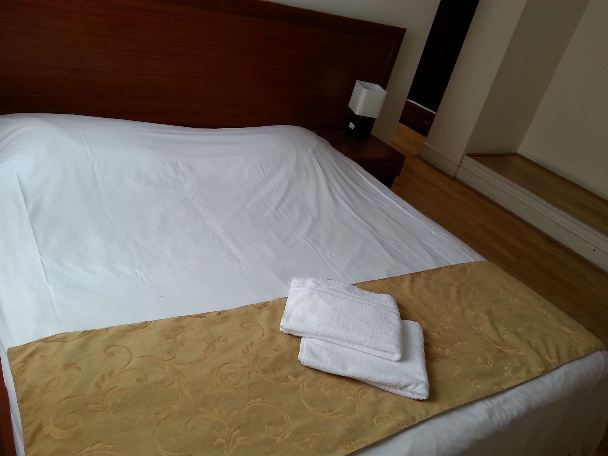 Corner House 3* London