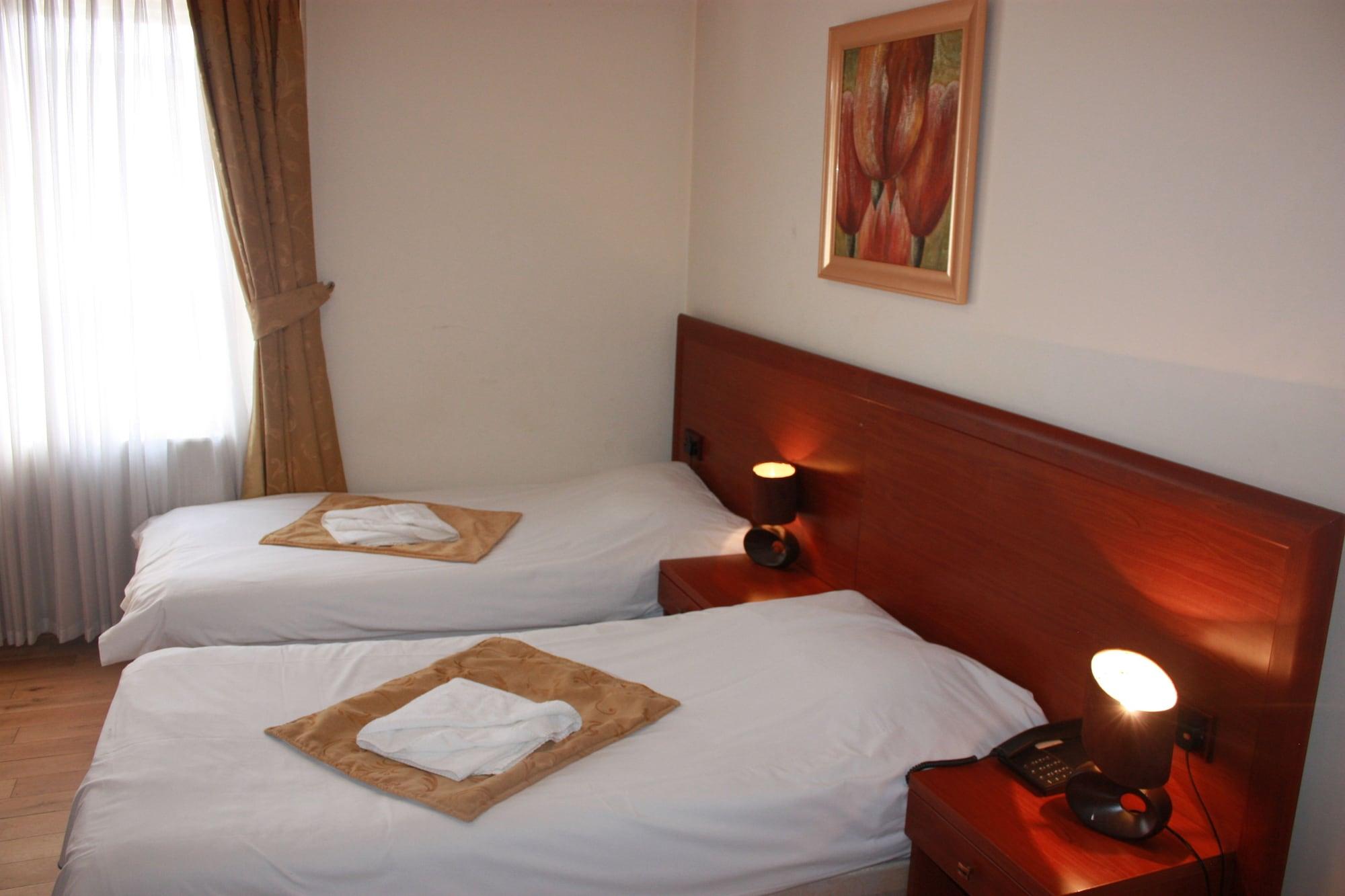 Hotel Corner House London