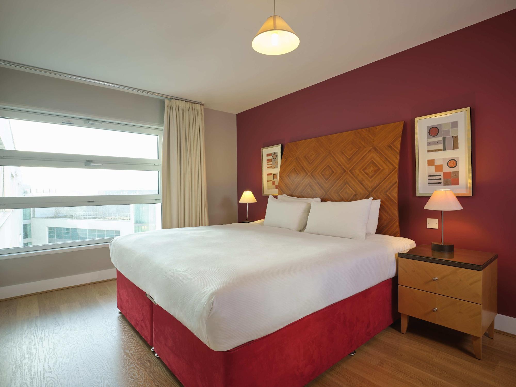 Apartment Marlin Empire Square Bridge London