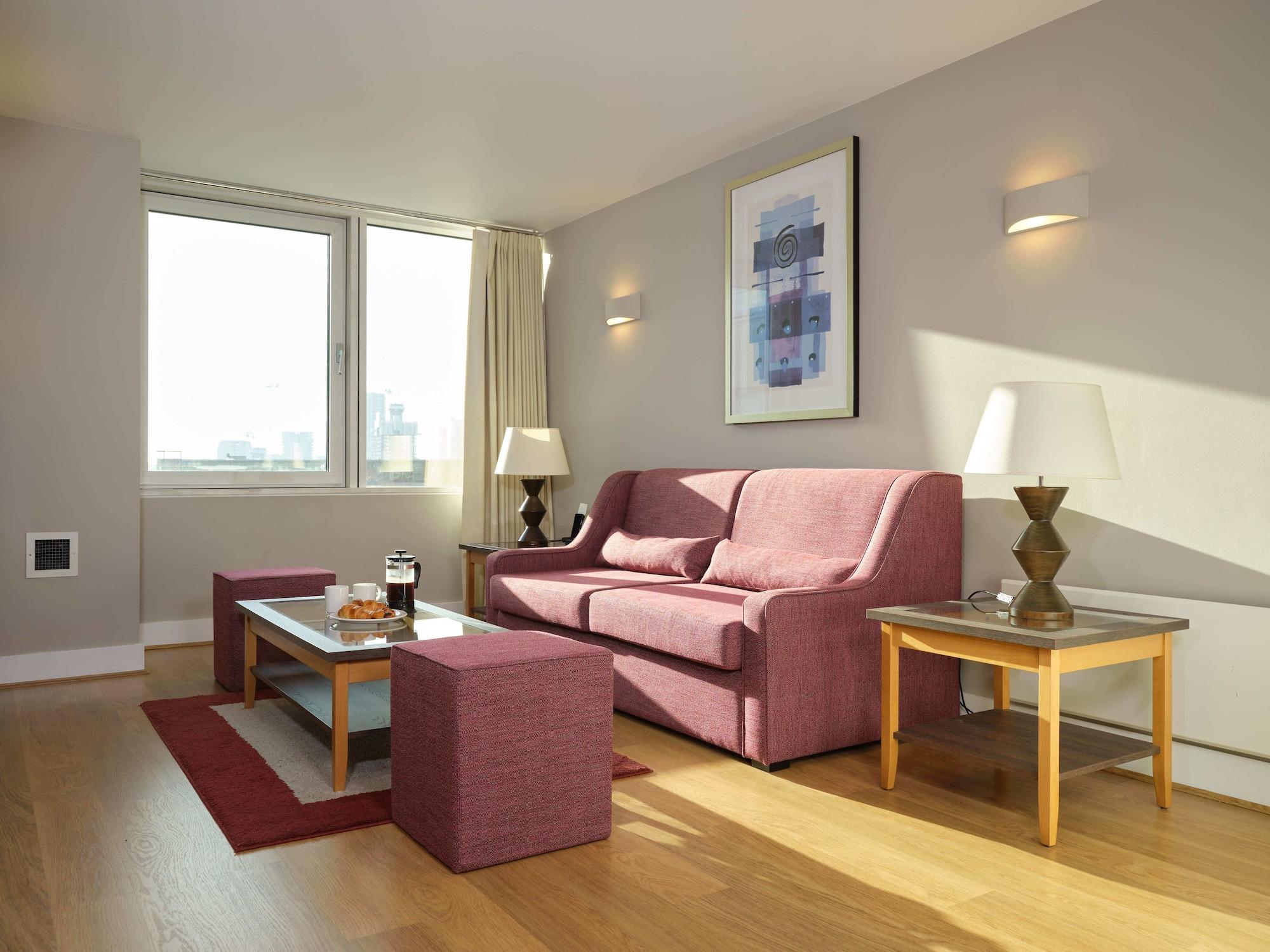 Marlin Empire Square Bridge Apartment London