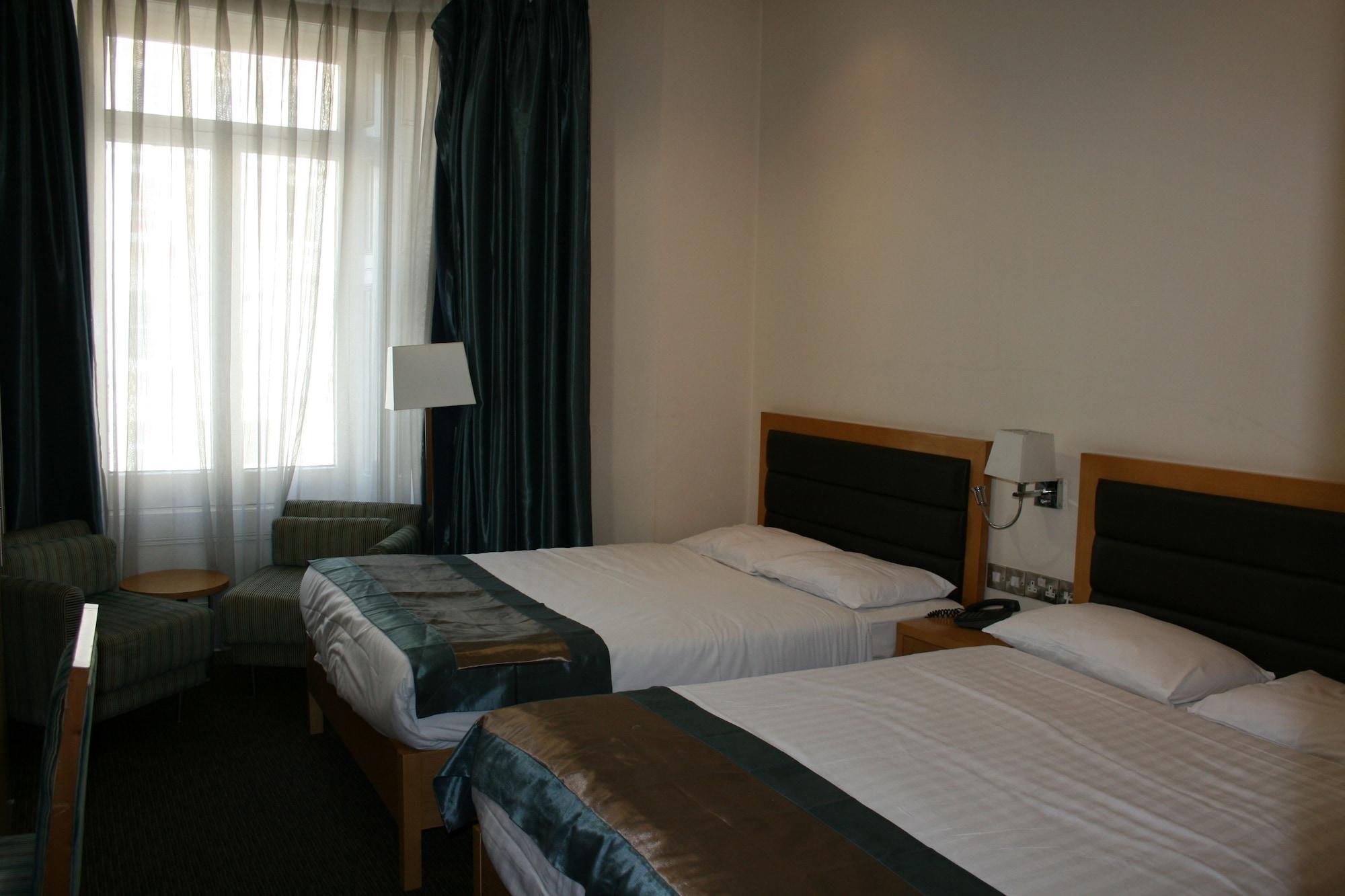 Cromwell Hotel London