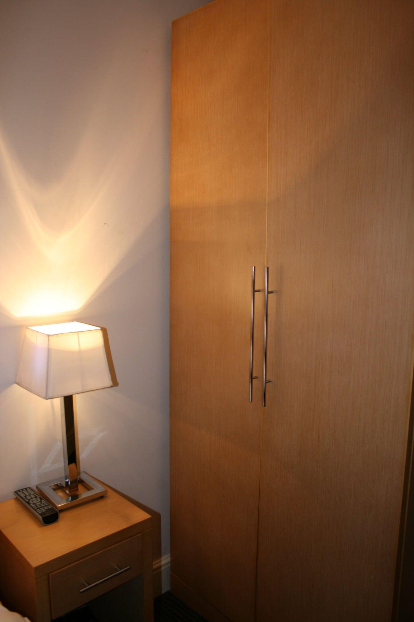 Cromwell Hotel 3*