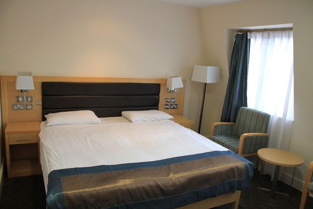 Hotel Cromwell