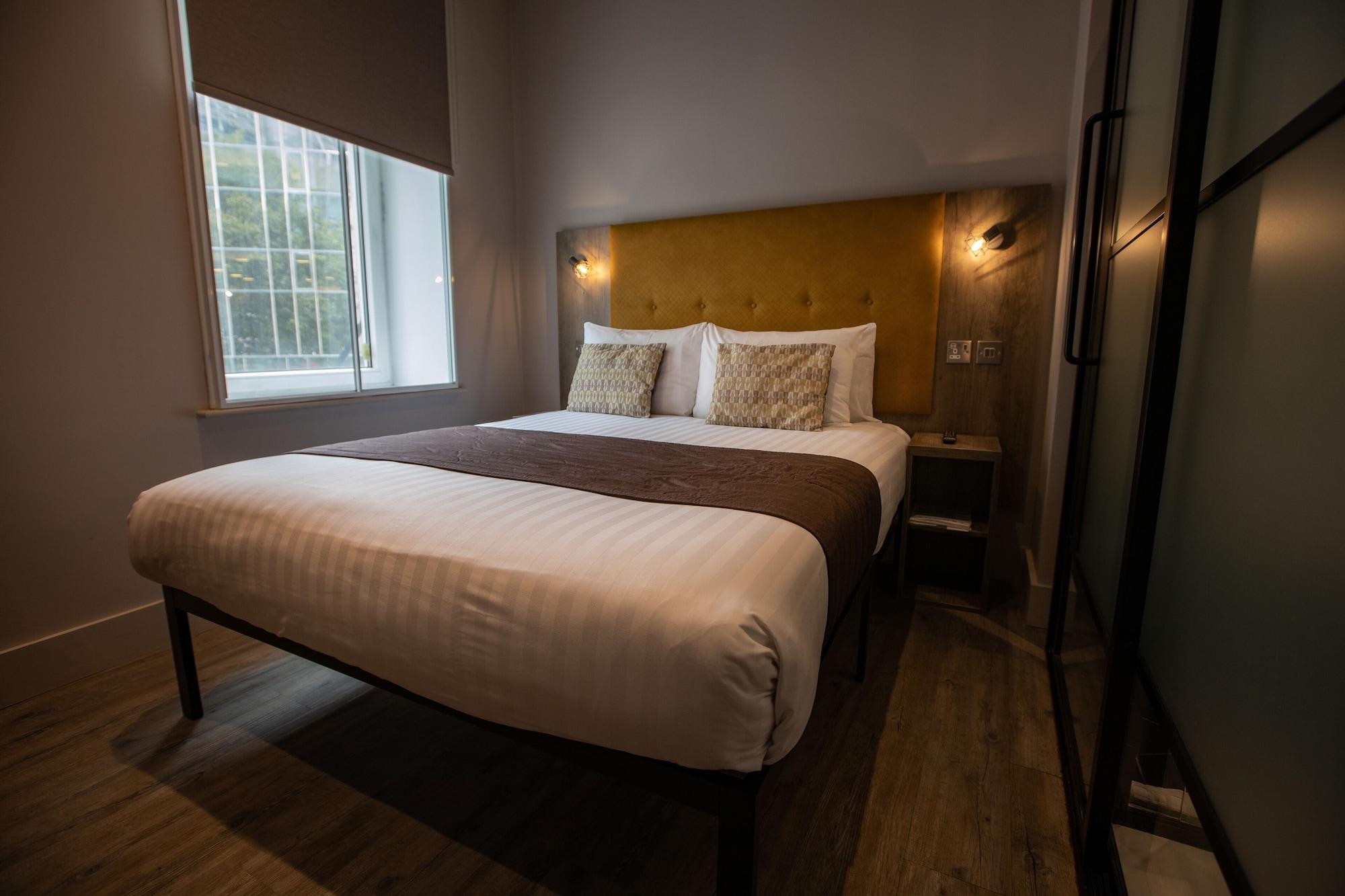 Euston Square Hotel 3*