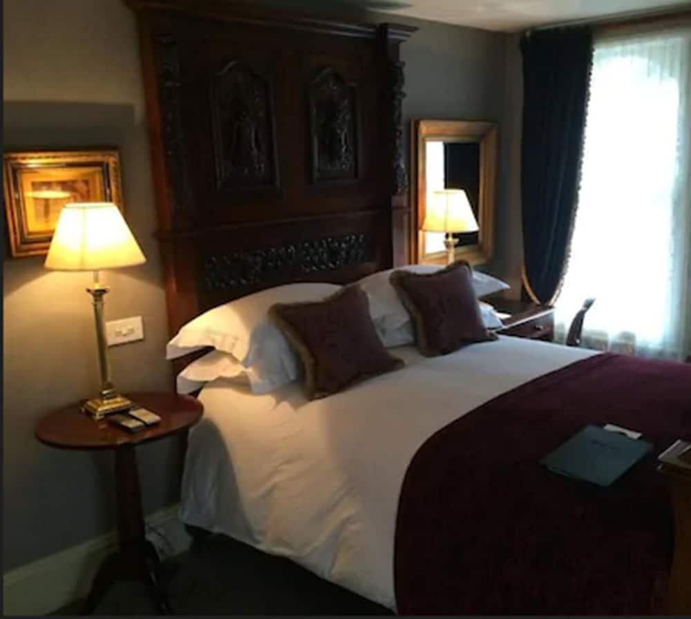The Rookery Hotel