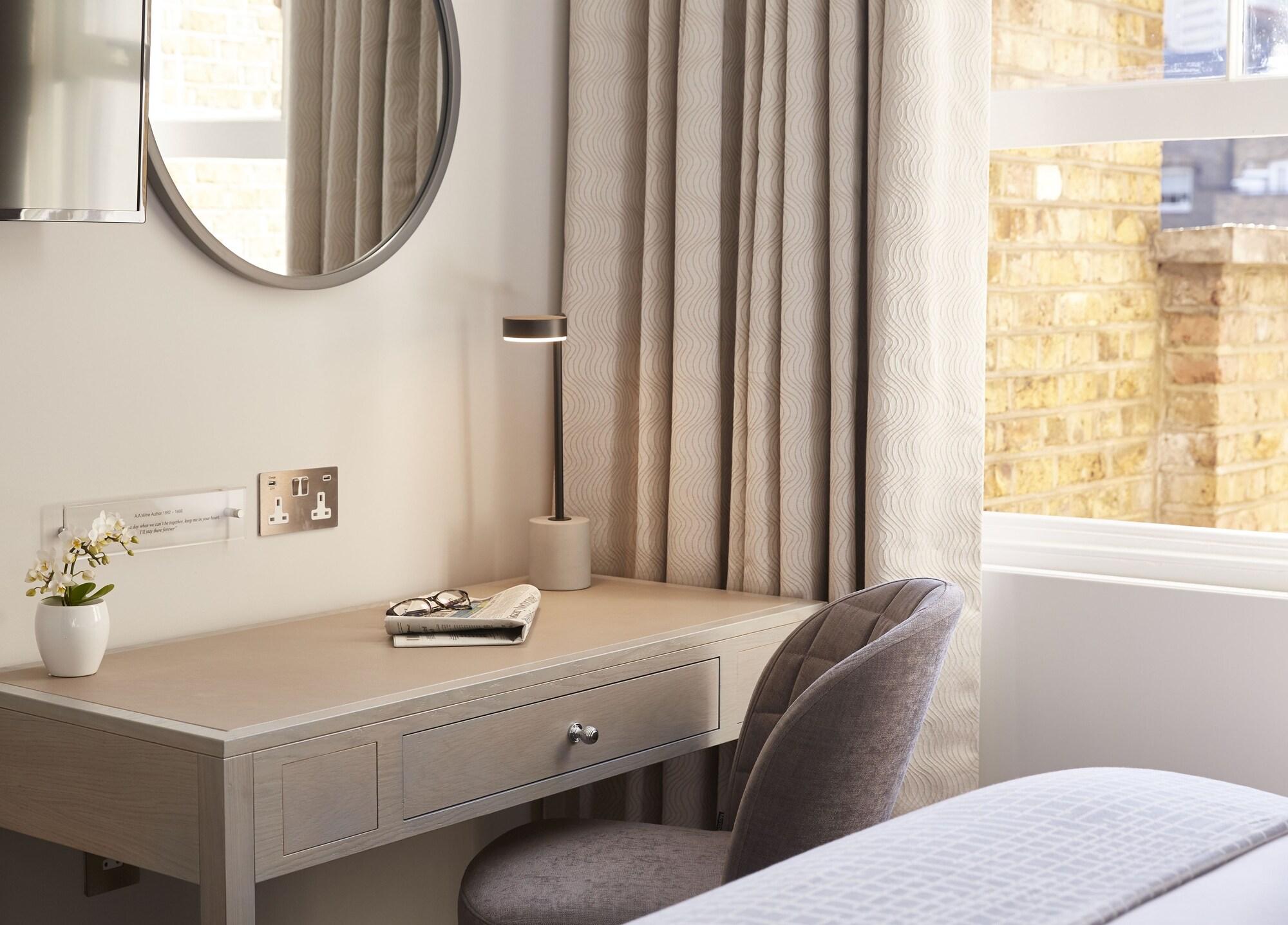 Hotel Fifty-four Boutique 4*