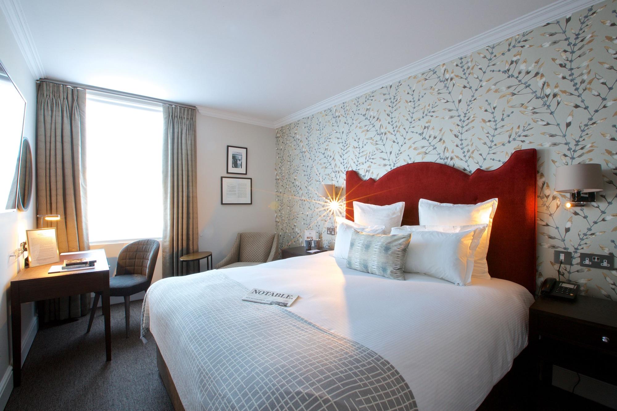 Fifty-four Boutique 4*