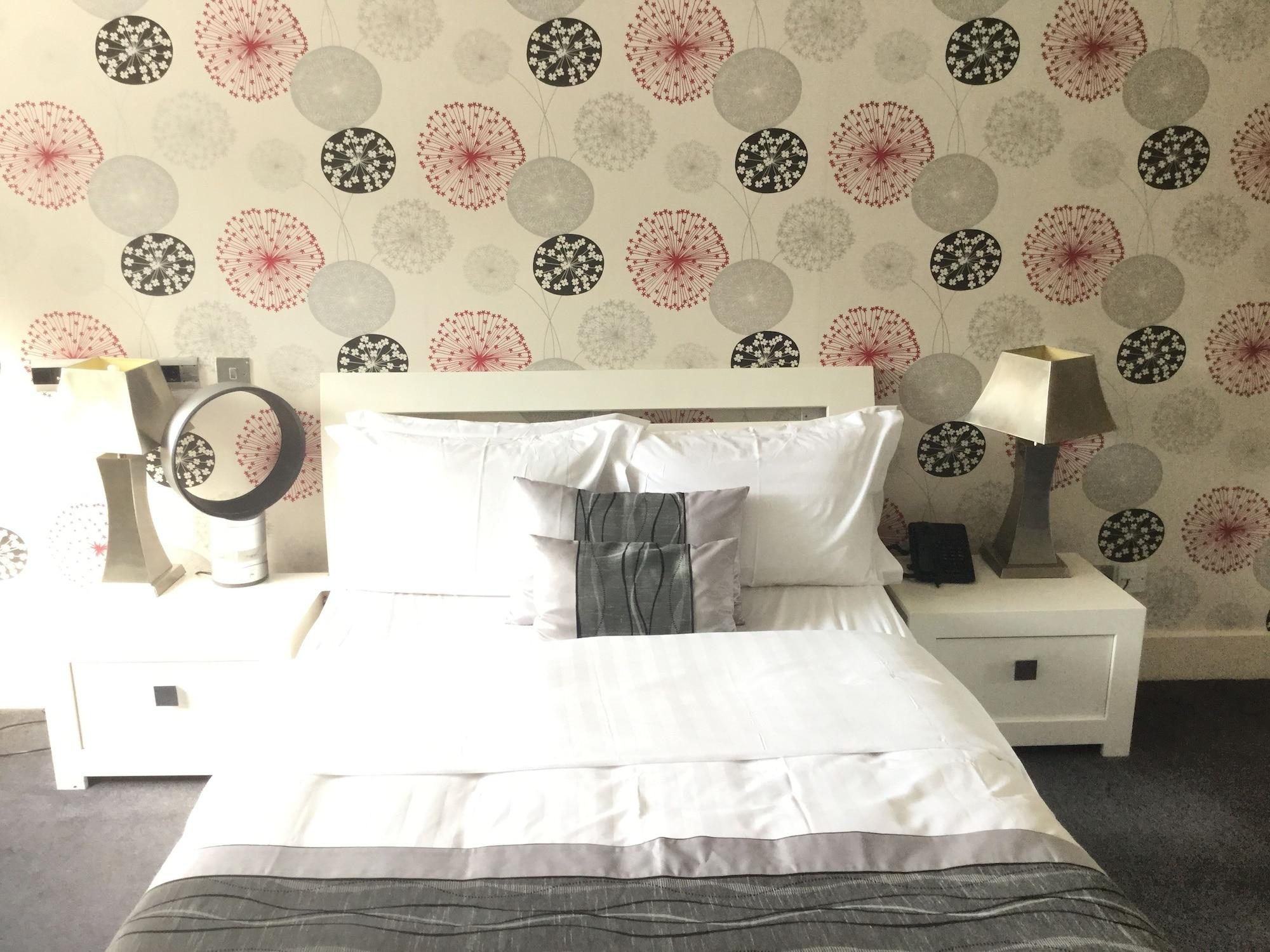 Hotel The New Carlton 3*