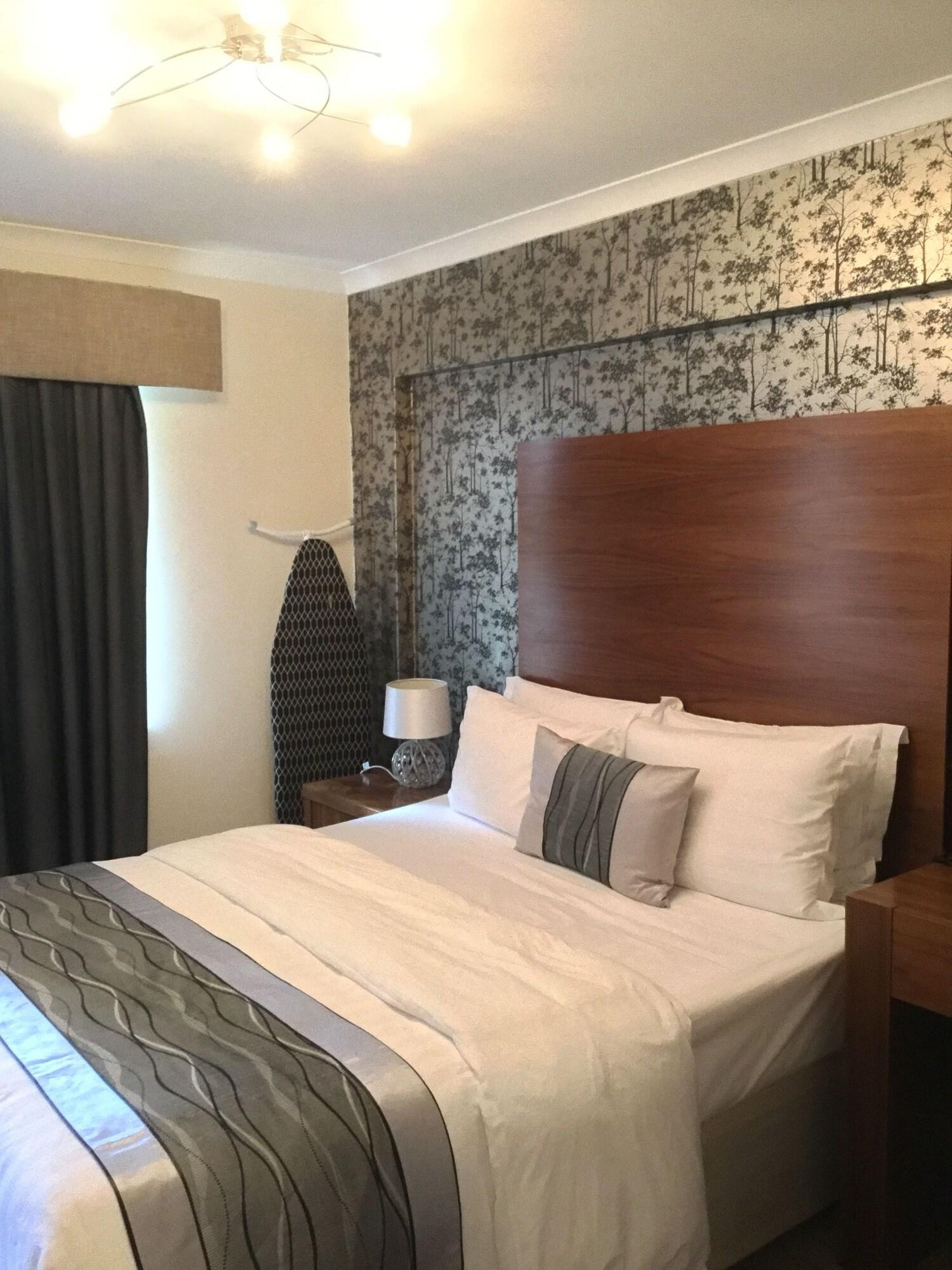 The New Carlton Hotel 3*