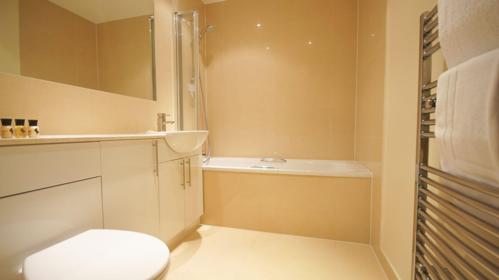 Crompton Court *