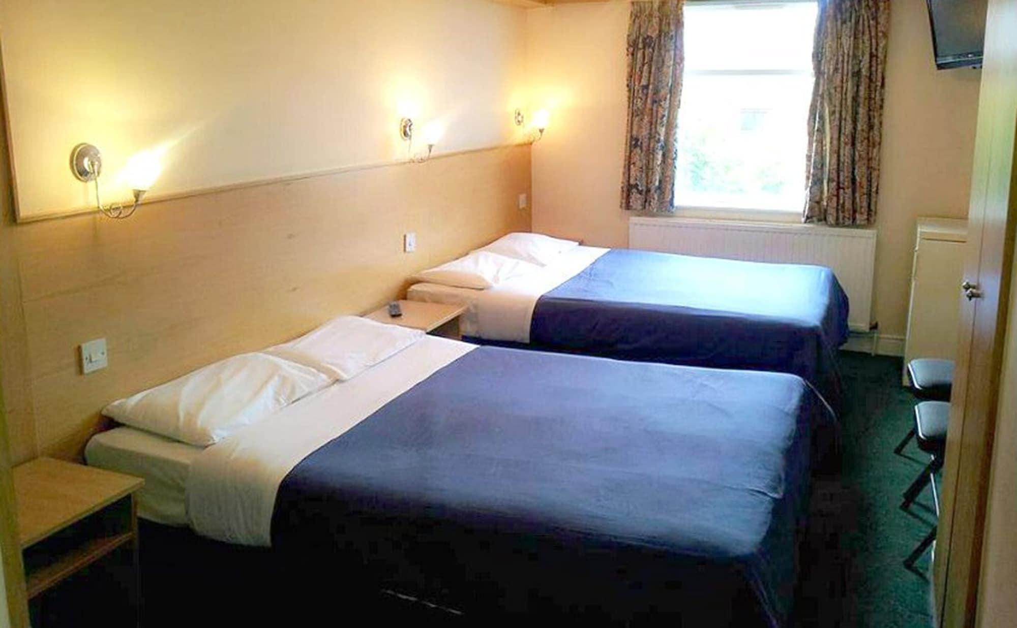 Hotel West Cromwell London